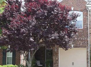 1005 Remington Oaks Cir, Cary, NC 27519