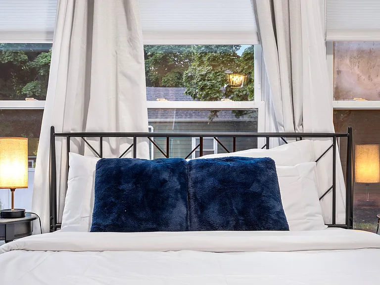 2 Sargent St #1 — Photo 11