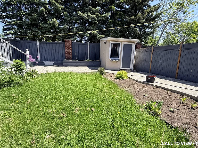 84 Olympia Cres #1 — Photo 12