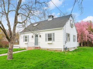 99 Monica Rd, Greenwich, CT 06831