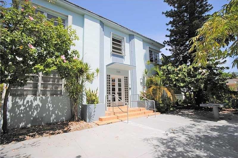 1st image of 7135 Carlyle Ave