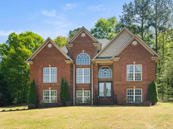 135 Biggin Cir, Pell City, AL 35125