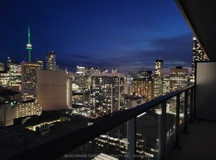 20 Edward St #2703, Toronto, ON M5G 0C5