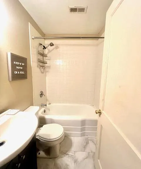 606 S Valentine St — Photo 8
