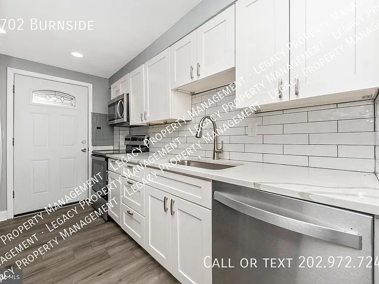 7702 Burnside Rd — Photo 6