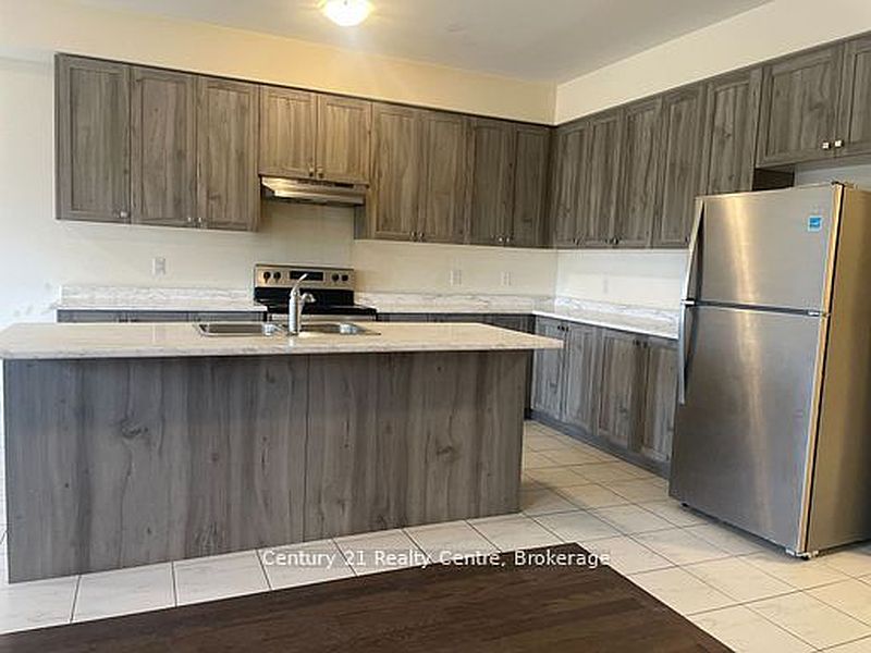 Brampton Townhouse for rent - 4 Bedrooms — photo 4