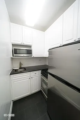 Rented by Citi Habitats | media 3