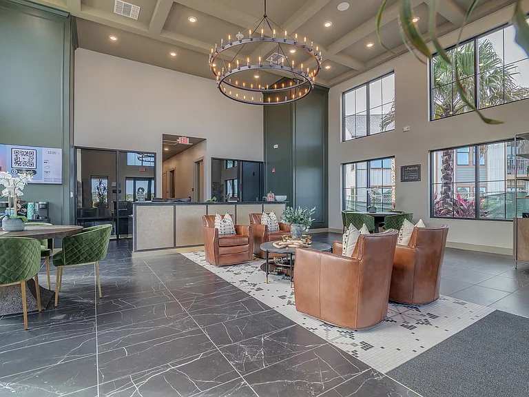 Canter Luxury Apartment Homes — Photo 13