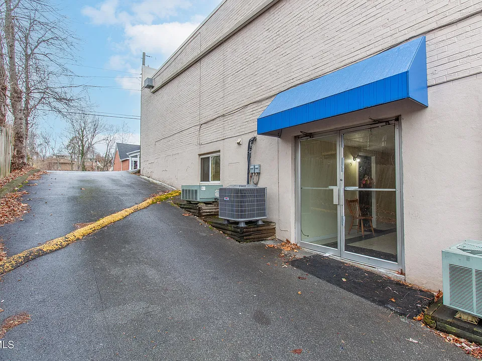 3446 Highway 126 #4