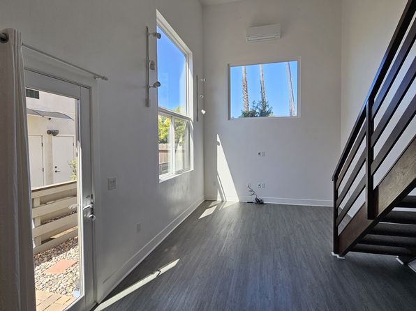 2010 Broadway St #3