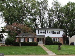 2 Liane Rd, Wilmington, DE 19809