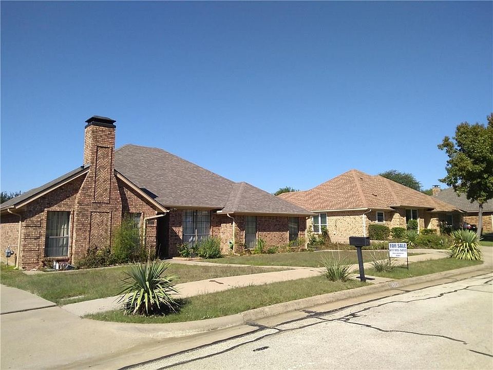 1st image of 4929 Longwood Ct
