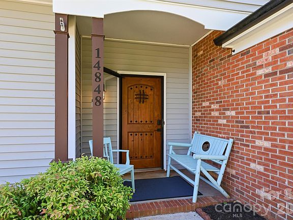 3rd image of 14848 Rothwell Dr