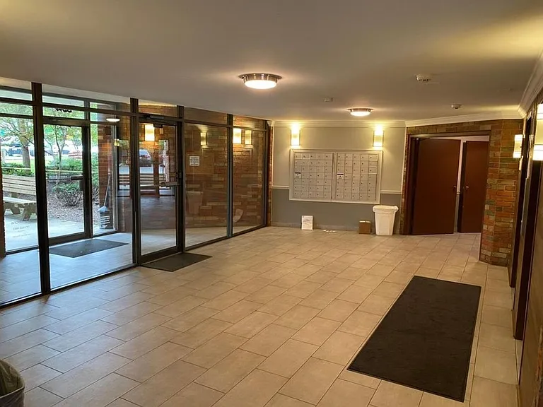 5310 N Chester Ave #314 — Photo 13