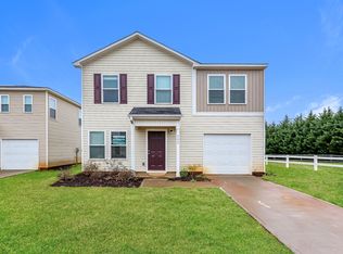 502 Springtime Ln, Inman, SC 29349