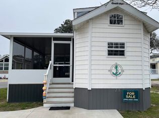 1204 Cedar Point Blvd #23, Swansboro, NC 28584