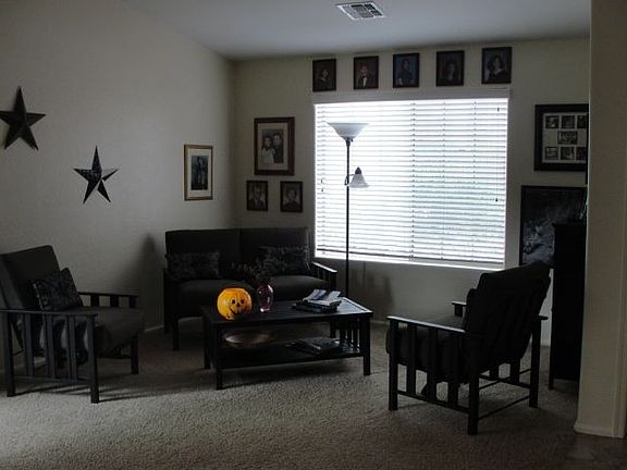 LIVING DINNING AREA