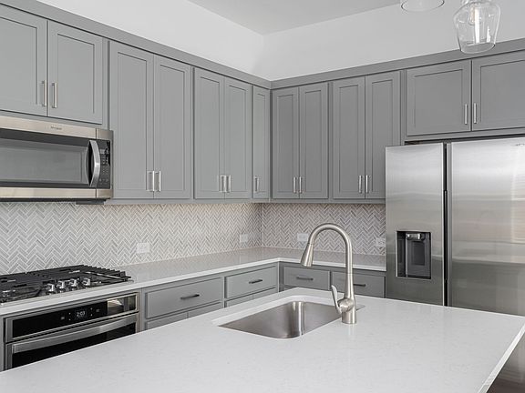 3rd image of 2217 Adena Springs Dr
