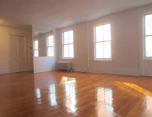 Rented by Citi Habitats | media 23