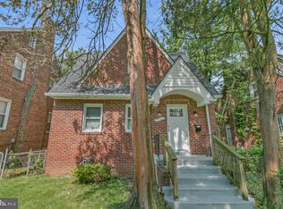 2043 36th St SE, Washington, DC 20020