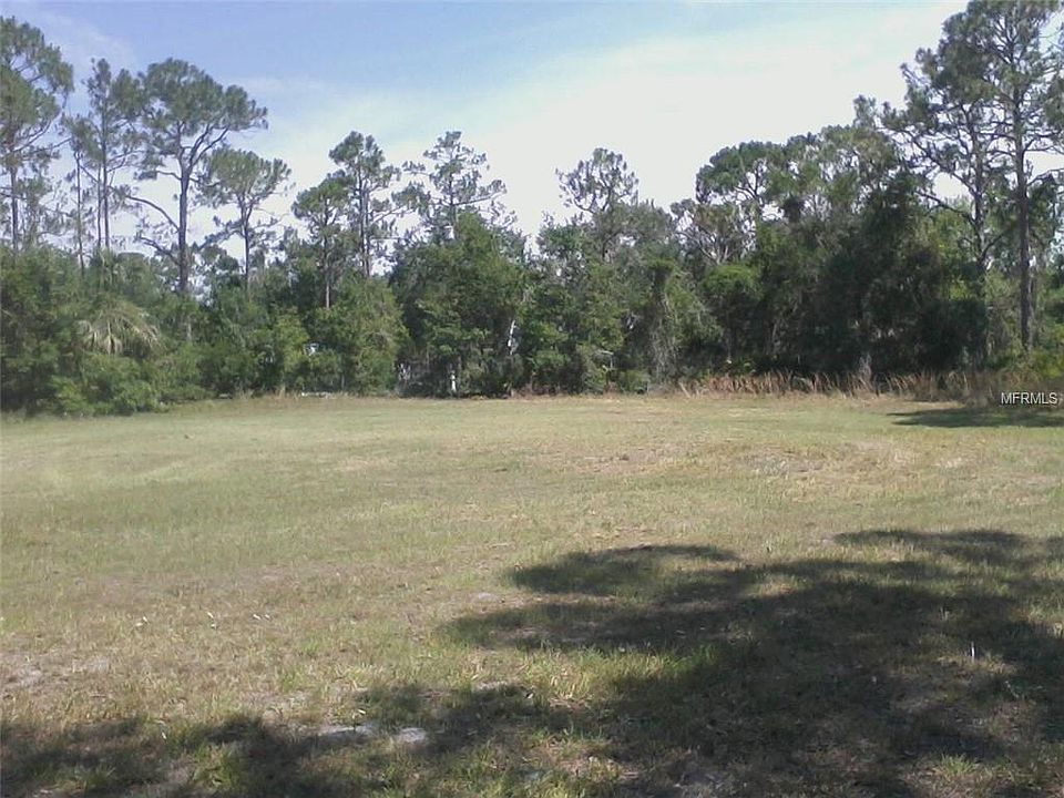 1st image of Marina Pkwy N