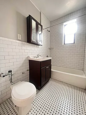 Rented by Queens Apartments Realty LLC | media 5