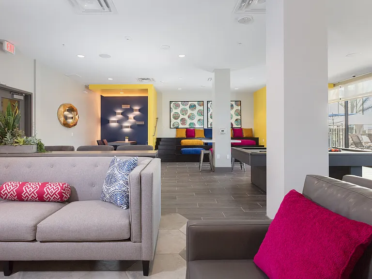 Artist Walk Apartments — Photo 15