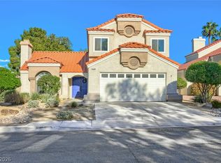 2105 Fountain Springs Dr, Henderson, NV 89074