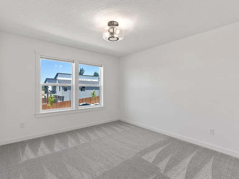 1513 W 14th Ave — Photo 31