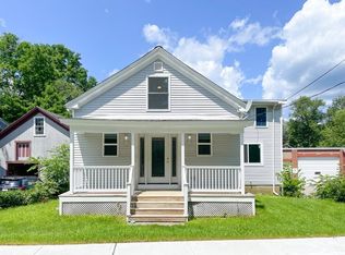 51 School St N, Barre, MA 01005