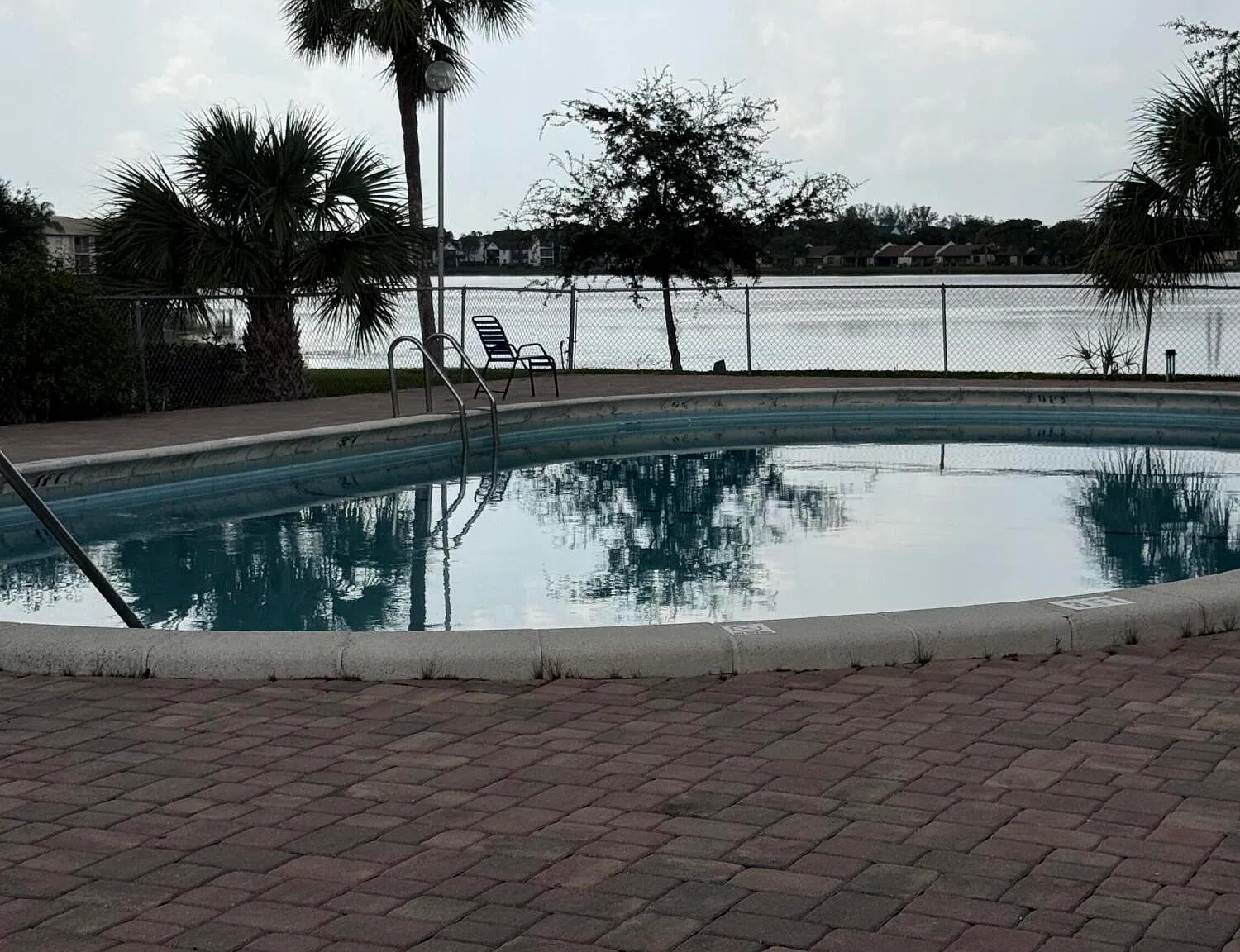 2 bed, 1.0 bath, 630 sqft, $1,575 — Photo 3