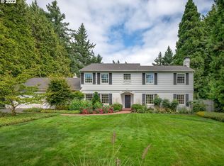 5042 SW Hilltop Ln, Portland, OR 97221