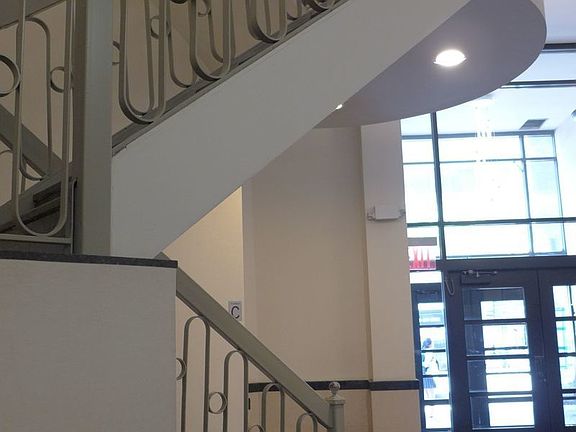 4th image of 241 E 86th St APT 3D