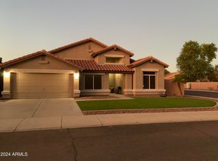 6890 W Del Rio St, Chandler, AZ 85226