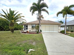 246 Albatross Rd, Rotonda West, FL 33947