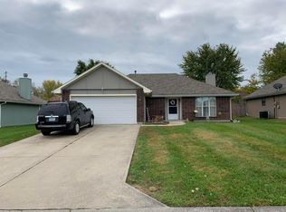1004 Bedford Dr, Warrensburg, MO 64093