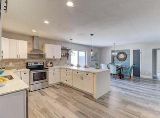 1742 N Trevor, Mesa, AZ 85201