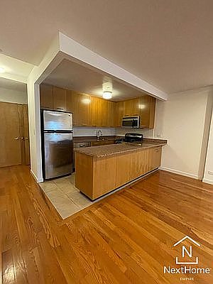 1st image of 25-25 Astoria Blvd #4C