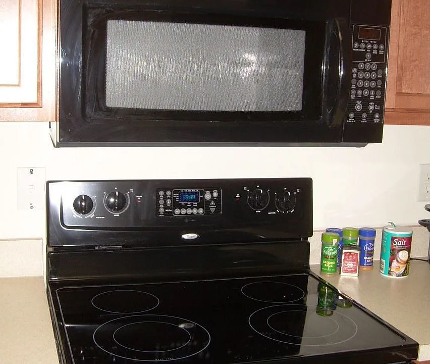 Built-In Microwave