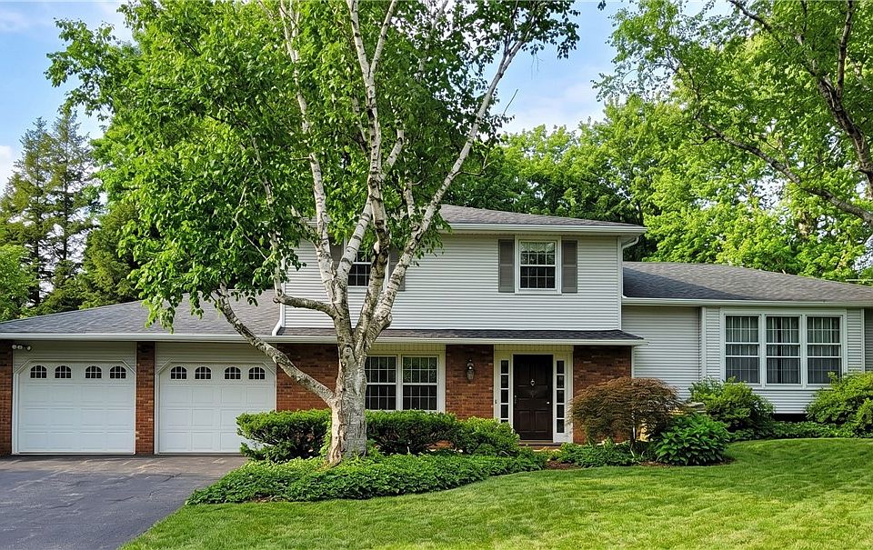 1st image of 28 Candlewood Dr