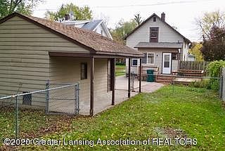 2nd image of 213 E Thomas St