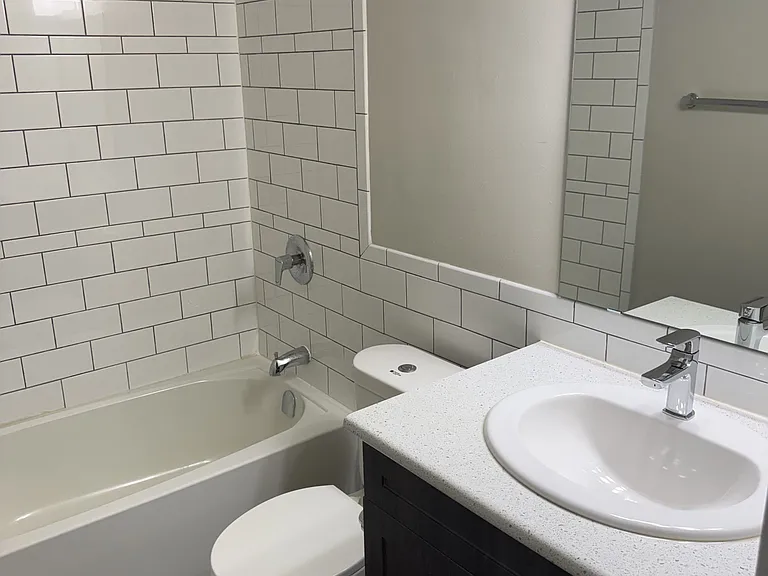 7 Albert St #116 — Photo 15