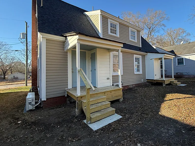 1102 N Buchanan Blvd #B — Photo 23