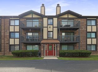 257 Stoneybrook Ln APT 1D, Bloomingdale, IL 60108