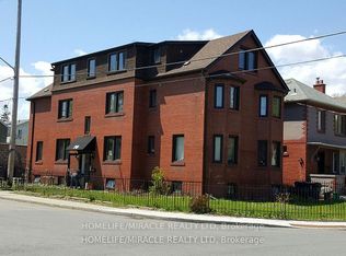 78 5th St #2, Toronto, ON M8V2Z3
