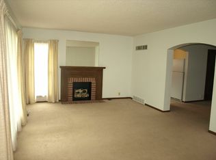 1514 N Heorman St, Andover, KS 67002