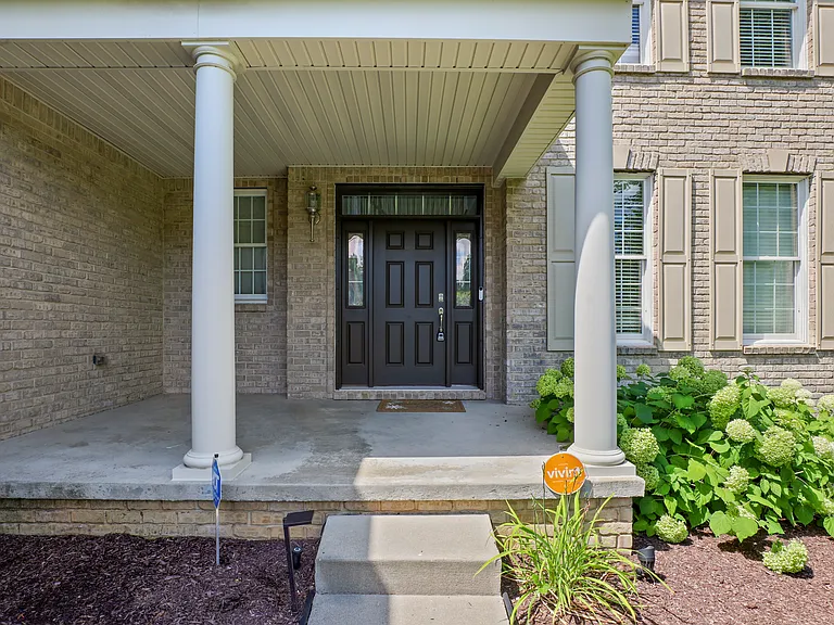 24303 Saybrook Ct — Photo 45