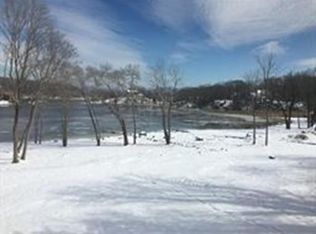 28 Otis Ave, Cohasset, MA 02025