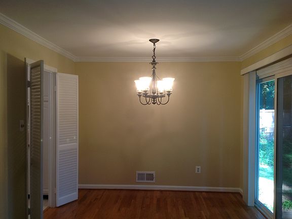 3rd image of 4220 Holborn Ave