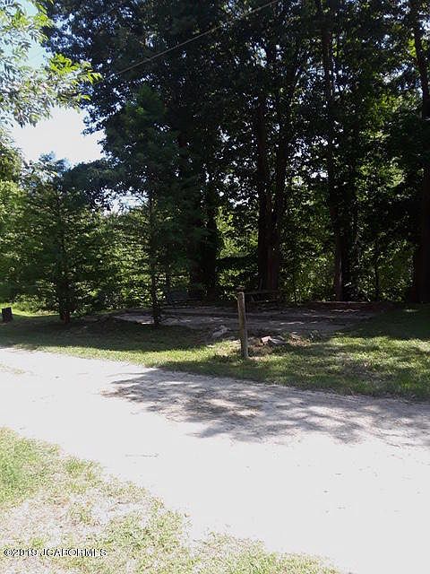 2nd image of 217 Lori Ln